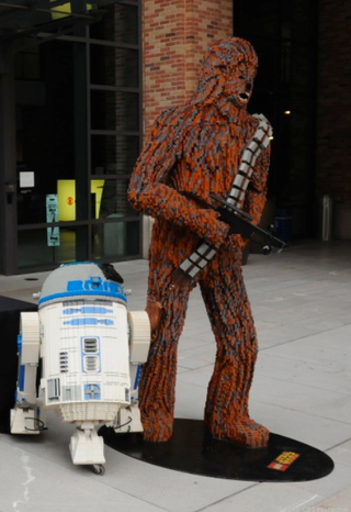 Illustration for article titled Webcam lets you watch massive Lego Star Wars exhibit being assembled